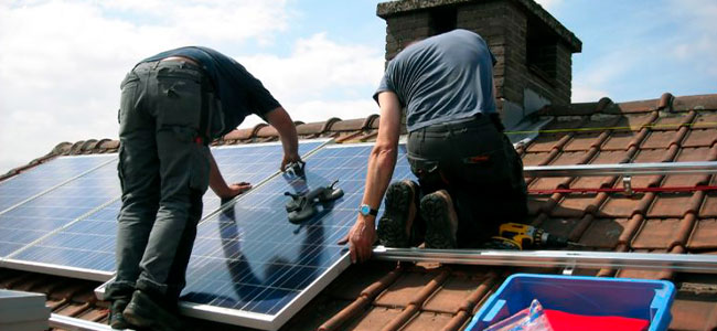 Energia fotovoltaica é um bom investimento e faz bem ao meio ambiente solar image from rawpixel id 6031974 original 750x430 1